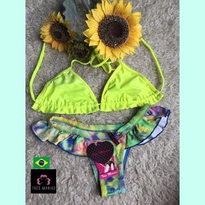 Brazilian Bikini by Gil Jung